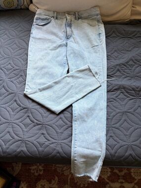 Express - Light Wash High-Rise Straight Jeans with distressed bottom